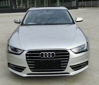 Audi LX7W Đỏ bạc kết thúc sơn xe màu lâu bền và dễ bảo trì