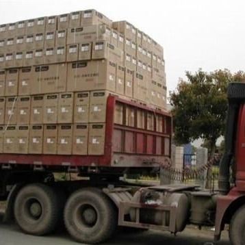 Bụt polyester xe hơi chuyên nghiệp cho kết quả sửa chữa ổn định và lâu dài