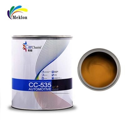 Sáng vàng và độ sâu của xe với sơn xe vàng ngọc trai