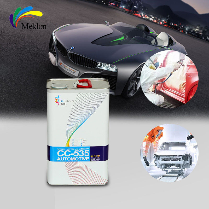 Sơn phủ bóng 2K cho xe hơi có độ cứng cao và khả năng chống tia UV cao, mặc dù là sơn đen